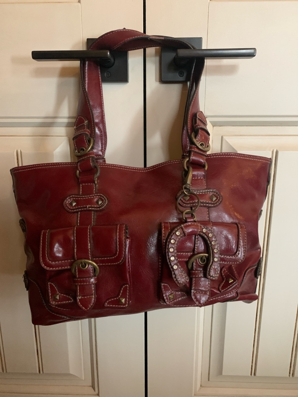 VINTAGE OXBLOOD NINE WEST SHOULDER BAG